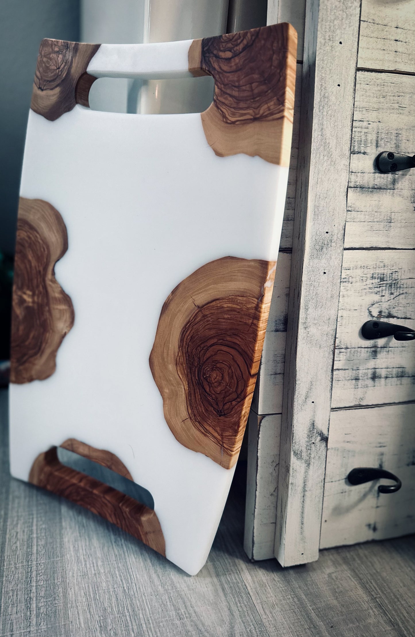 Turkish Olivewood "Milk & Cookies" Charcuterie Board – White Epoxy